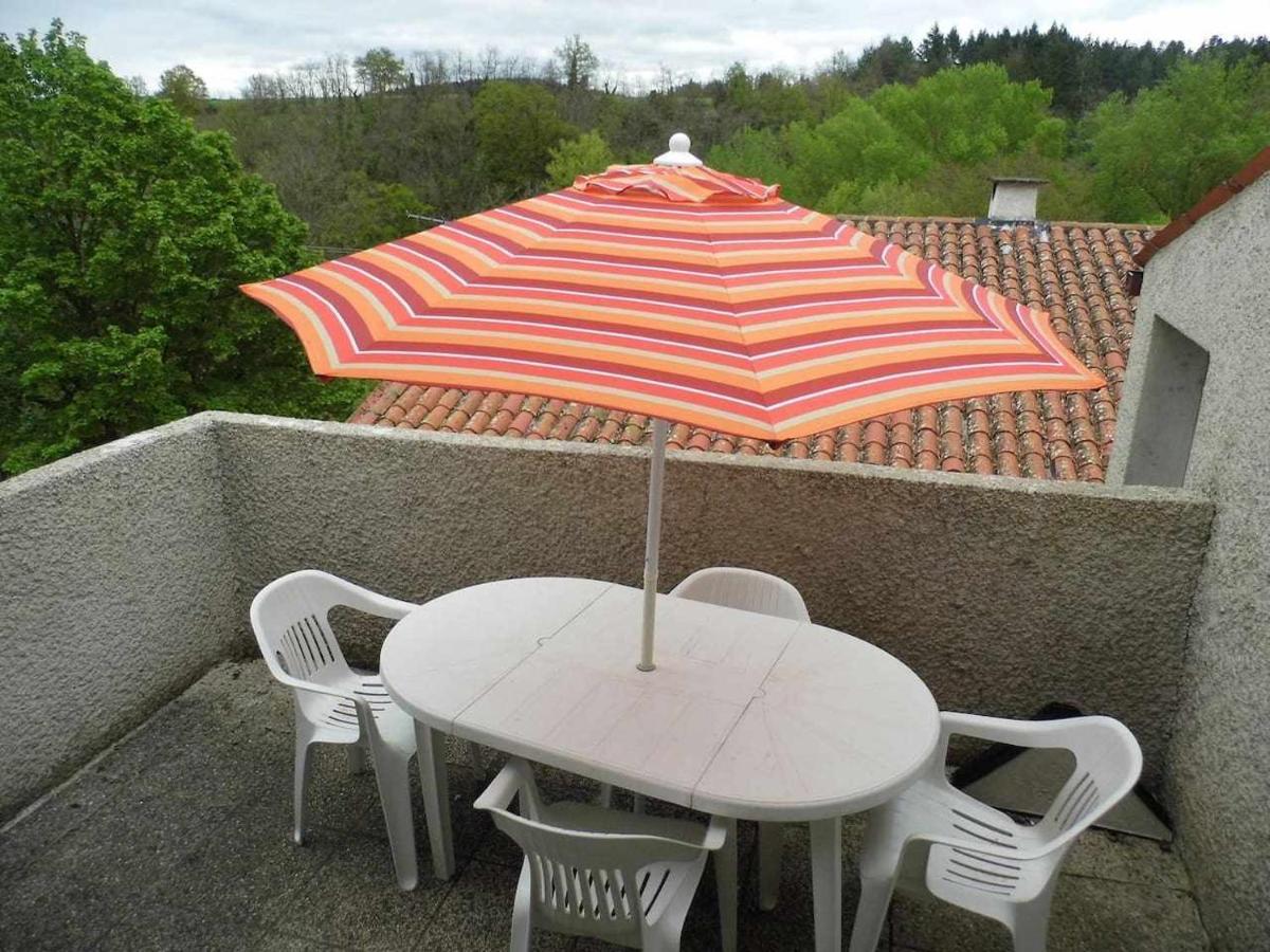 Villa Joli Petit T2 Calme Au Bord De Leau Vieille-Brioude Exterior foto